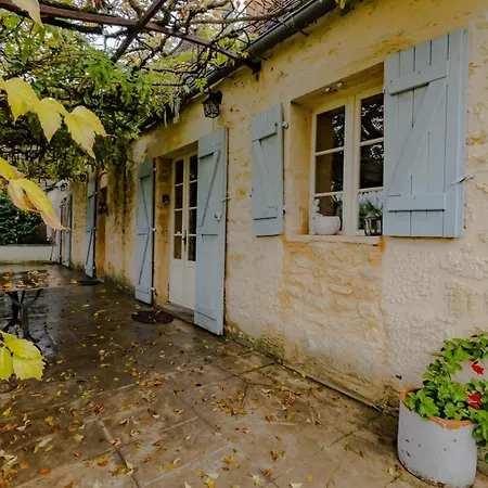 Castelnaud Lägenhet *